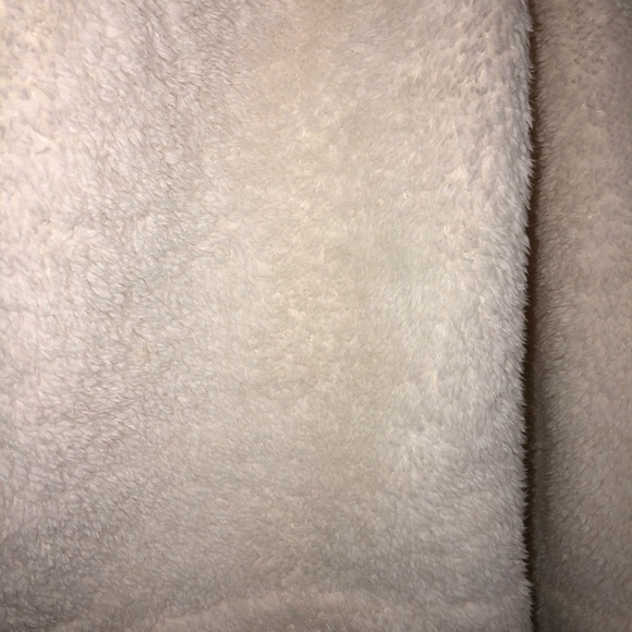 Soft Cowl Neck Sherpa Sweater - Picture 2 of 2